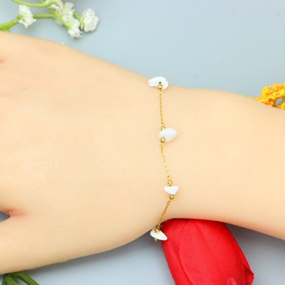 "Elegant & Trendy Bracelet, A Perfect Gift for Women, Thoughtful, EVCH1137 - Picture 3 of 7